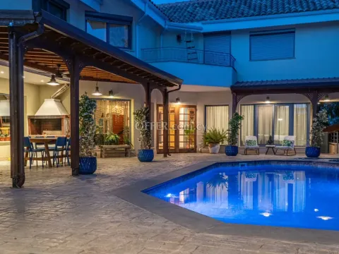 4 Bed Detached Villa for sale in Agia Filaxi, Limassol - Main Photo