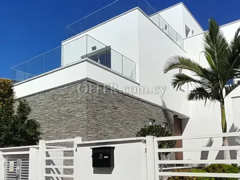 4 Bed Detached House for sale in Geroskipou Tourist Area, Paphos - Main Photo