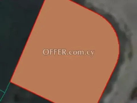 Residential Plot Of 581 Sq.M.  In Psimolofou - 2
