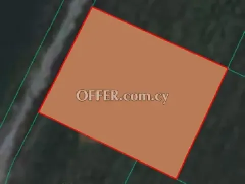 Residential Plot Of 616 Sq.M.  In Psimolofou - 2
