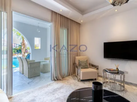 Seafront Villa with Yacht Berth in Limassol Marina - 10