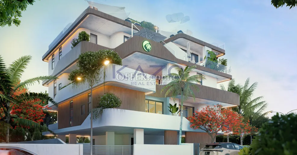 Brand New Three Bedroom Top Floor Apartment with Pool for Sale in Zakaki Area - 11