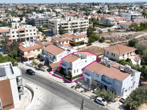 Spacious 4 Bedroom Detached Home with Basement Studio in Engomi - Main Photo