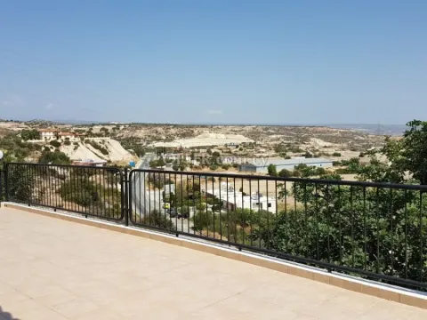 3-bedroom Detached Villa 120 sqm in Pissouri - Main Photo