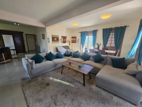 3 Bed Apartment for rent in Germasogeia, Limassol - Main Photo