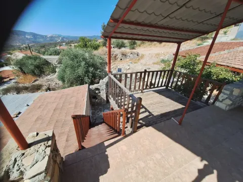 Traditional 3 bedroom house in Filousa Kelokedaron village - 9
