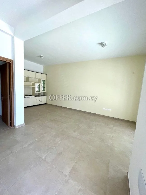 2- Bedroom Renovated Ground Floor House (129 sq.m.) For Rent In The Centre Of Limassol (Affordable Housing Scheme) - 6