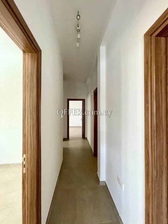 2- Bedroom Renovated Ground Floor House (129 sq.m.) For Rent In The Centre Of Limassol (Affordable Housing Scheme) - 5