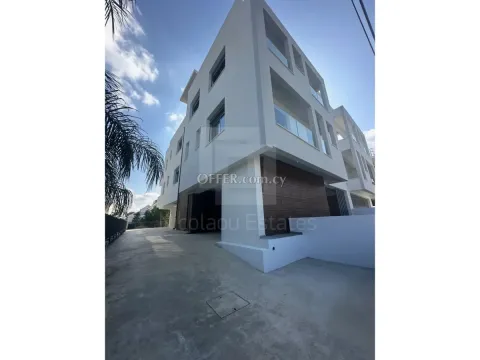 Modern Ready to Move in Three Bedroom Apartment with Photovoltaics and Large Veranda for Sale in Archangelos Nicosia - 2