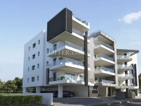 New For Sale €140,000 Shop Larnaka (Center), Larnaca Larnaca - Main Photo