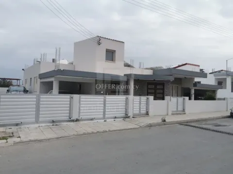 Beautiful Bungalow Trahoni Limassol Cyprus - Main Photo