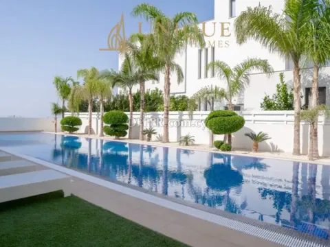Spacious Five Bedrooms Villa With Sea View Pegeia - Main Photo