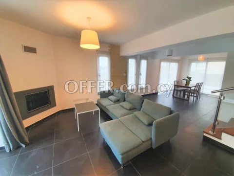 A gorgeous 3 bedrooms detached house in very good location in Strovolos area. - Main Photo