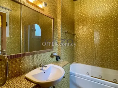 For Sale Beautiful Villa with Pool in Prime Seaside Area - 5