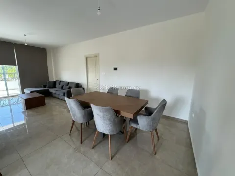 2 Bed Apartment for rent in Kato Polemidia, Limassol - Main Photo