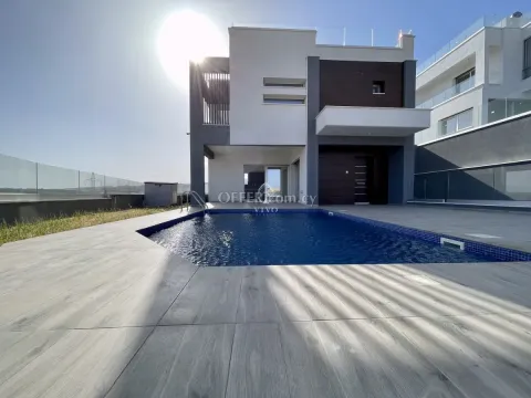 PREMIUM HILLTOP 3 BEDROOM VILLA WITH POOL, BASEMENT AND ROOF GARDEN IN PAREKLISIA - Main Photo