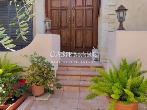 Detached 4 bed.  house in Lakatamia - Main Photo