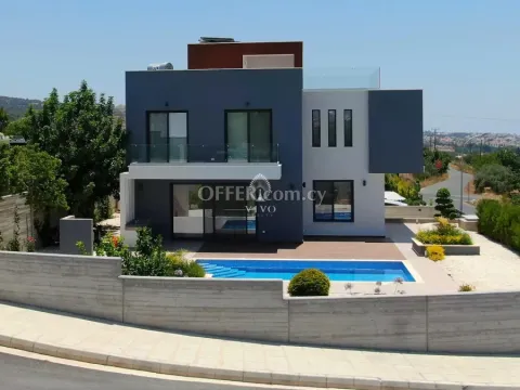 THREE BEDROOM VILLA WITH ROOF GARDEN AND PRIVATE POOL IN TALA- PAPHOS - Main Photo