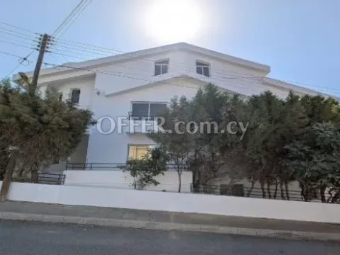 New For Sale €750,000 House 8 bedrooms, Detached Lemesos (Limassol center) Limassol - Main Photo