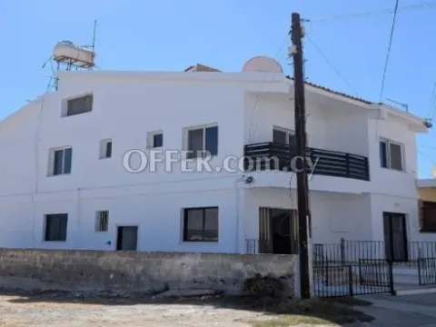 New For Sale €399,000 Maisonette 6 bedrooms, Semi-detached Mesa Geitonia Limassol - Main Photo