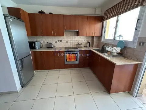 Spacious 3 Bedroom Apartment in Central Mesa Geitonia - 3