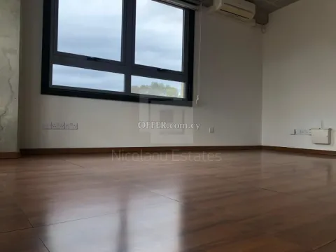 64m2 Office for rent in Aglantzia near Pizza Hut - 7