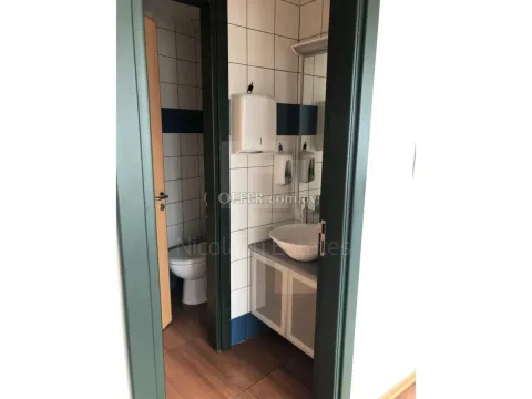 64m2 Office for rent in Aglantzia near Pizza Hut - 6
