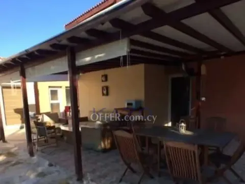 Spacious Five Bedroom Home in Peaceful Pyrgos - 5