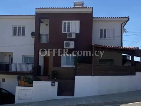 For Sale, Four-Bedroom Semi-Detached House in Latsia - Main Photo