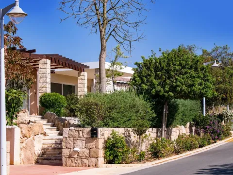 2 bed apartment for sale in Chloraka Pafos - Main Photo