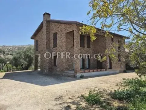 5 Bedroom Villa  In Temvria, Nicosia - Main Photo