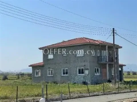 Detached 4 Bedroom House  In Akaki, Nicosia - Main Photo