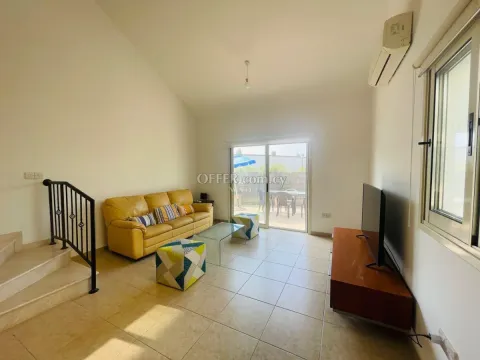 BEACHFRONT THREE BEDROOM VILLA FOR RENT - 10