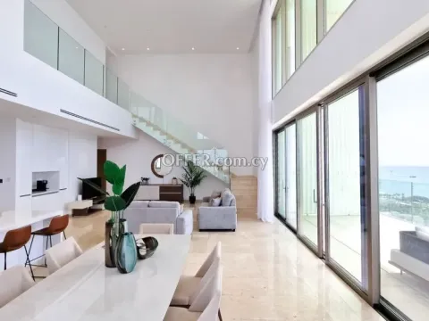 EXCLUSIVE 4-BEDROOM DUPLEX APARTMENT WITH SEA VIEW - 10