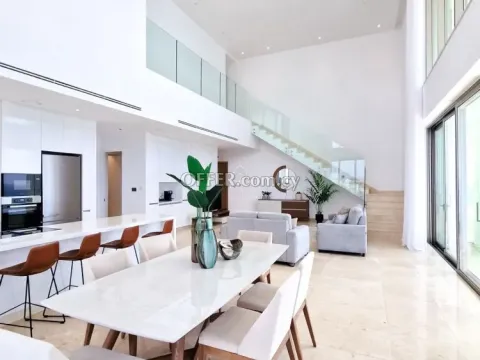 EXCLUSIVE 4-BEDROOM DUPLEX APARTMENT WITH SEA VIEW - 9