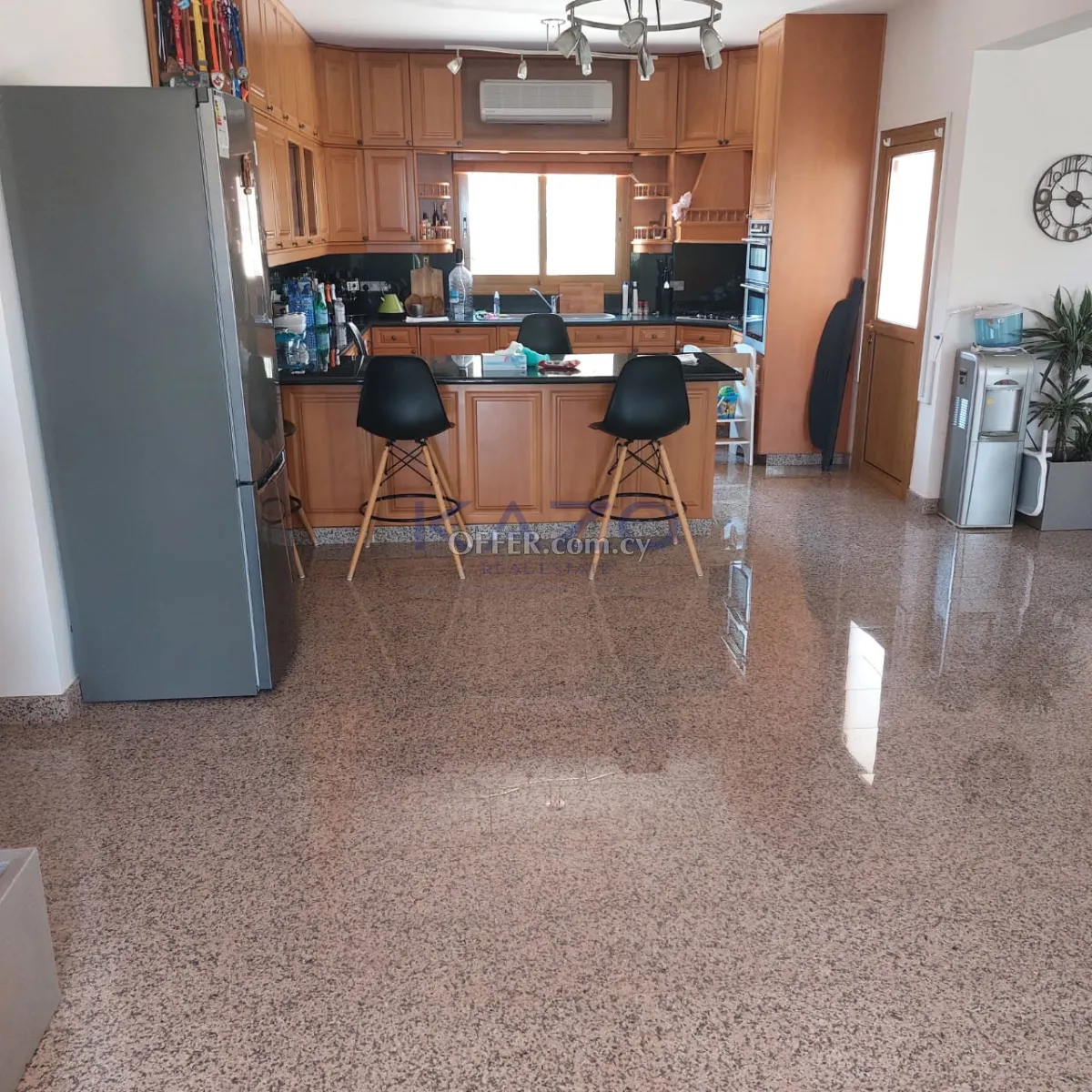 Fully Furnished Detached House in Green Apesia Village - 5