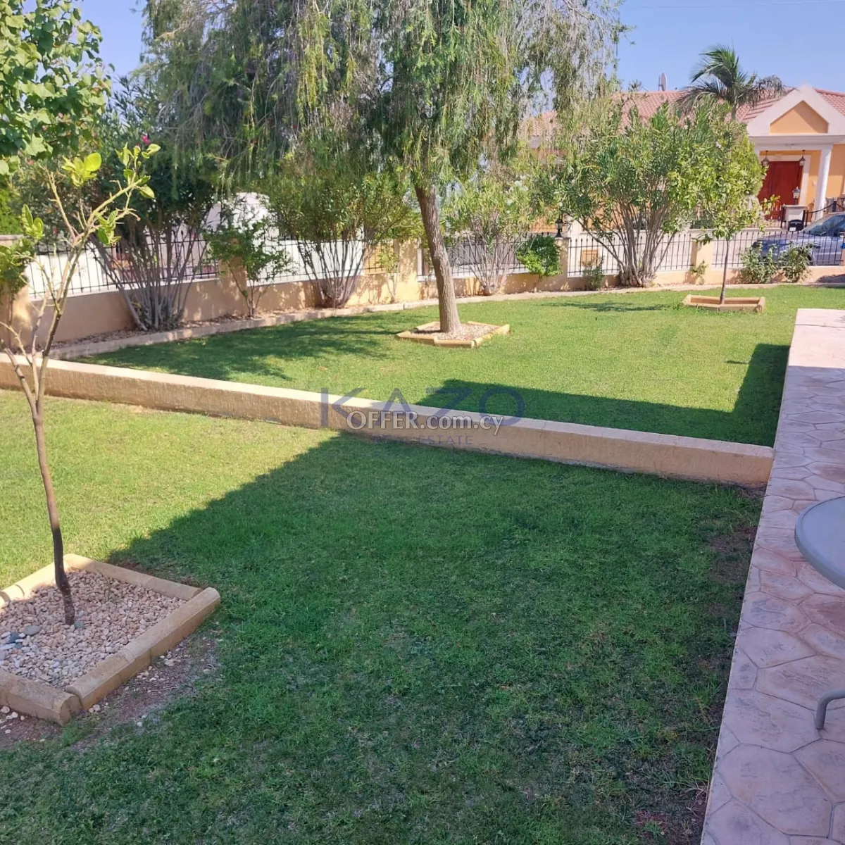 Fully Furnished Detached House in Green Apesia Village - 9