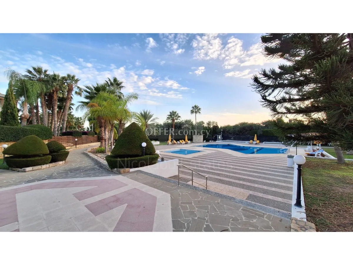 Rare to find property in one of Limassol s prestigious gated complex - 6