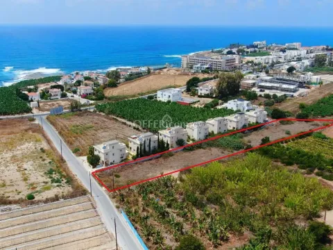 THREE BEDROOM DETACHED VILLA WITH SWIMMING POOL IN KISSONERGA - 3