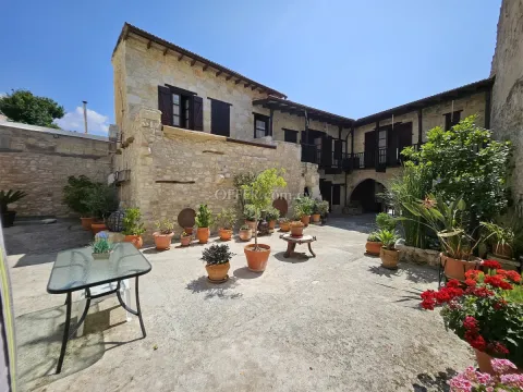 4 Bed House for sale in Omodos, Limassol - Main Photo