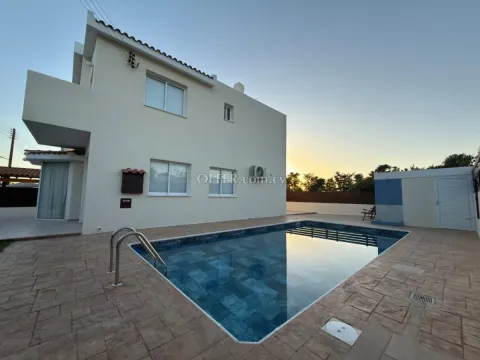 3 Bed Detached Villa for rent in Mesogi, Paphos - Main Photo