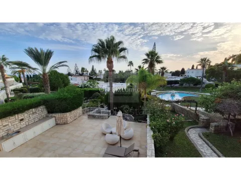 Rare to find property in one of Limassol s prestigious gated complex - Main Photo