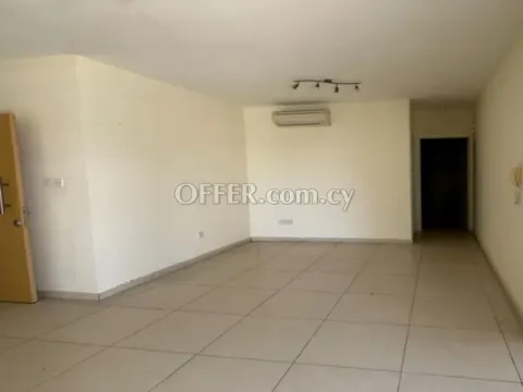New For Sale €310,000 Penthouse Luxury Apartment 3 bedrooms, Lemesos (Limassol center) Limassol - Main Photo