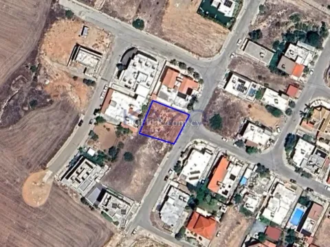Large Building Plot for Sale in Lakatamia Area - 3
