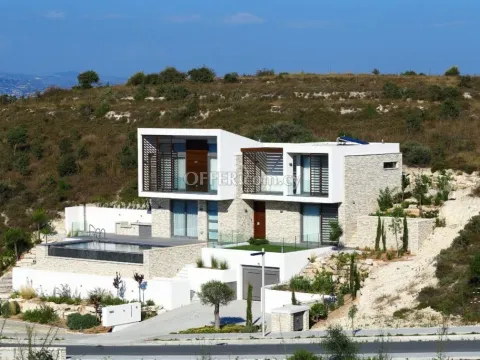 THREE BEDROOM VILLA IN A PRIVATE RESORT IN TSADA - 11
