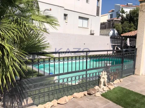Detached House With Pool Four Bedrooms Spacious Plot - 12