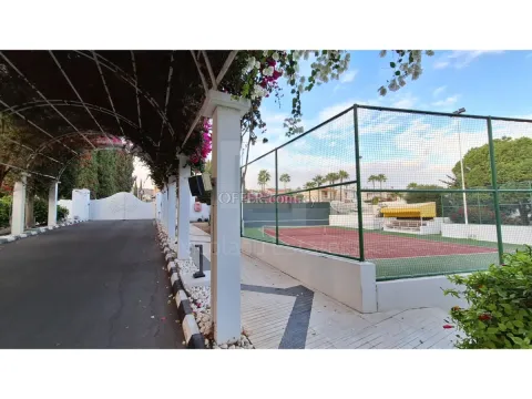 Rare to find property in one of Limassol s prestigious gated complex - 8