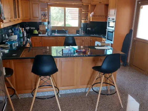 Fully Furnished Detached House in Green Apesia Village - 8