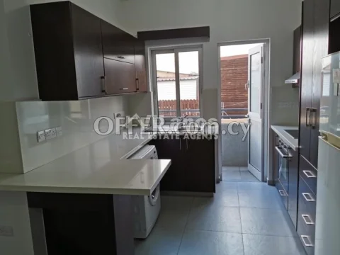 For Rent 2 bedrooms Apartment in Kato Polemidia area, Limassol, Cyprus - Main Photo