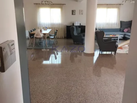 Fully Furnished Detached House in Green Apesia Village - 7